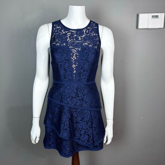 BCBGMaxAzria dress size 2 lace tiered blue cocktail event mini structured‎ sheer - Picture 1 of 12